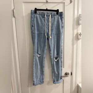 Gap light indigo high rise ripped easy jeans (fits like s/m, size small tall)